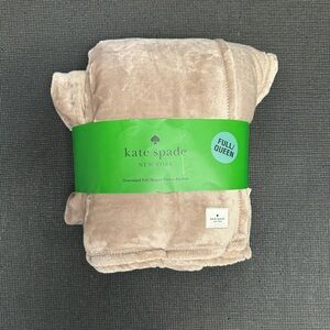 Kate Spade Queen Full Beige Taupe Greige Fleece Blanket Comforter Throw Bedding